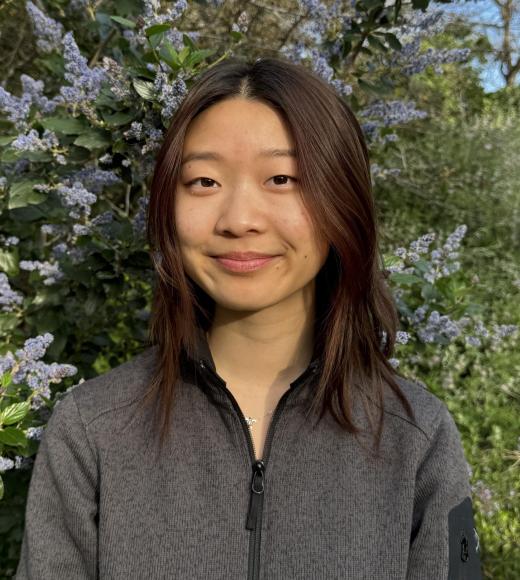 A portrait photo of Amber Zhang